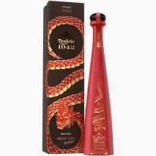Don Julio 1942 Snake (750ml) (750ml)